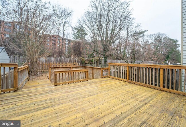 Building Photo - 9428 Orbitan Ct