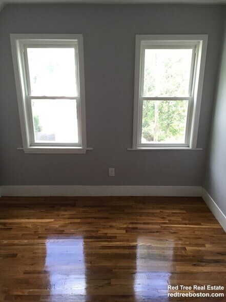 Building Photo - 39 Pinckney St