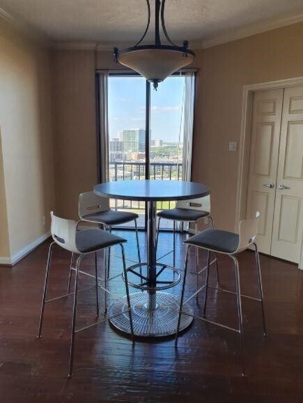 Building Photo - 3350 McCue Rd