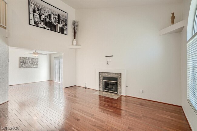 Building Photo - 7700 Almeria St