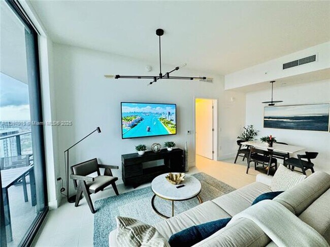 Building Photo - 159 NE 6th St