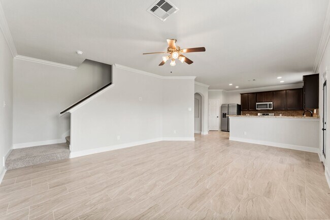 Building Photo - 2590 Magnolia Fair Way
