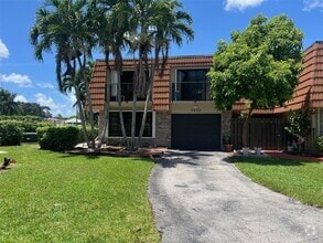 Building Photo - 1430 SW 109th Way