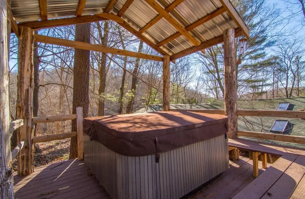 Building Photo - 550 N Gettys Creek Rd