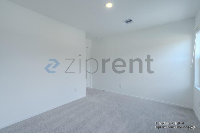 Building Photo - 18003 Valle Cupa Ln