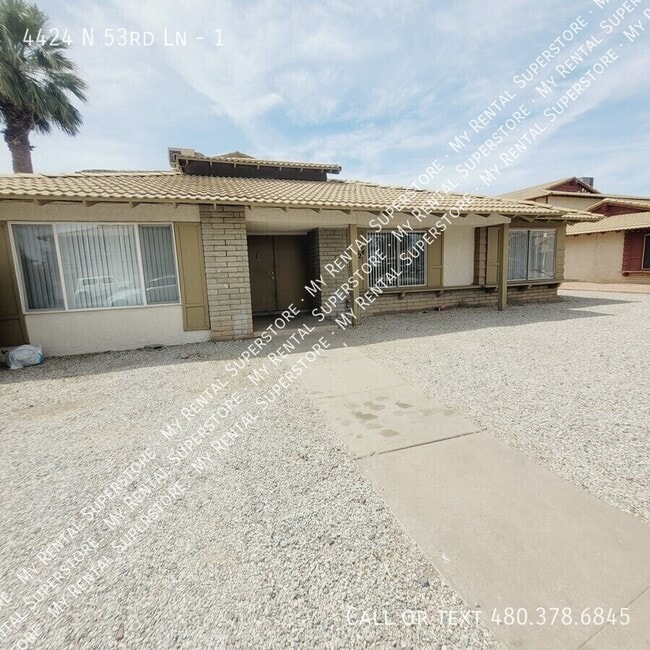 Building Photo - 4424 N 53rd Ln
