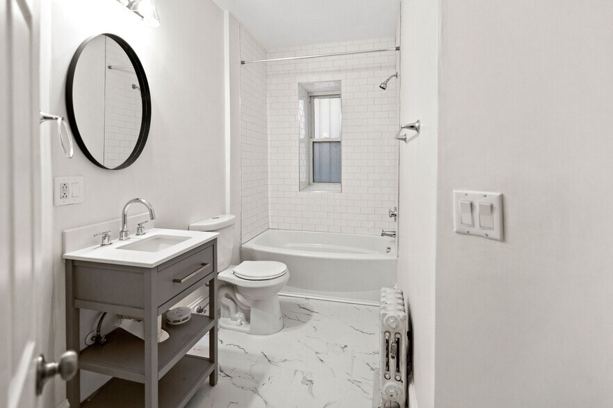 Building Photo - 864 Huntington Ave