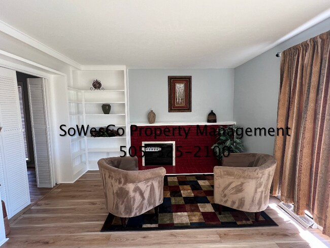 Building Photo - Beautiful Furnished Property; Three Bedroo...