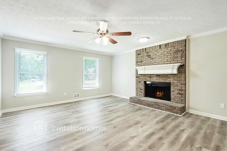 Building Photo - 1741 Shady Creek Ln NE