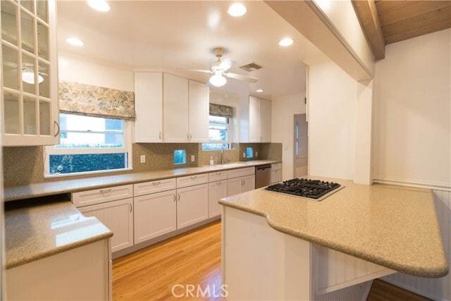 Building Photo - 13139 Valleyheart Dr