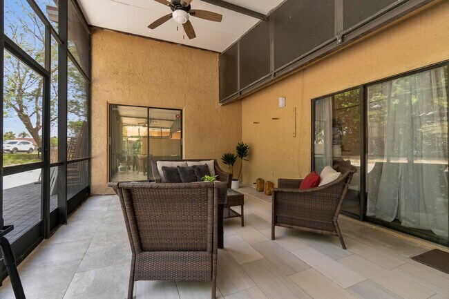 Building Photo - 23265 Boca Club Colony Cir
