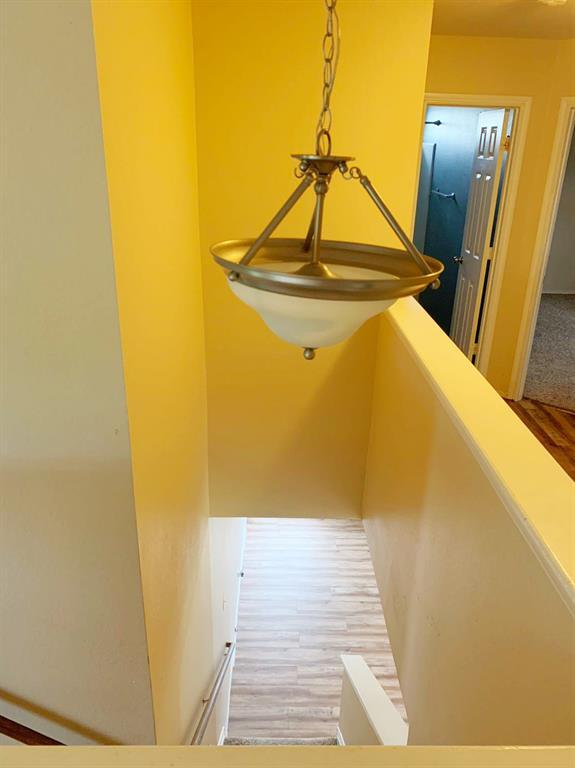 Building Photo - 719 Decker Dr