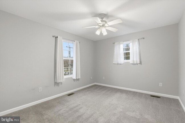 Building Photo - 5534 Franklin Blvd