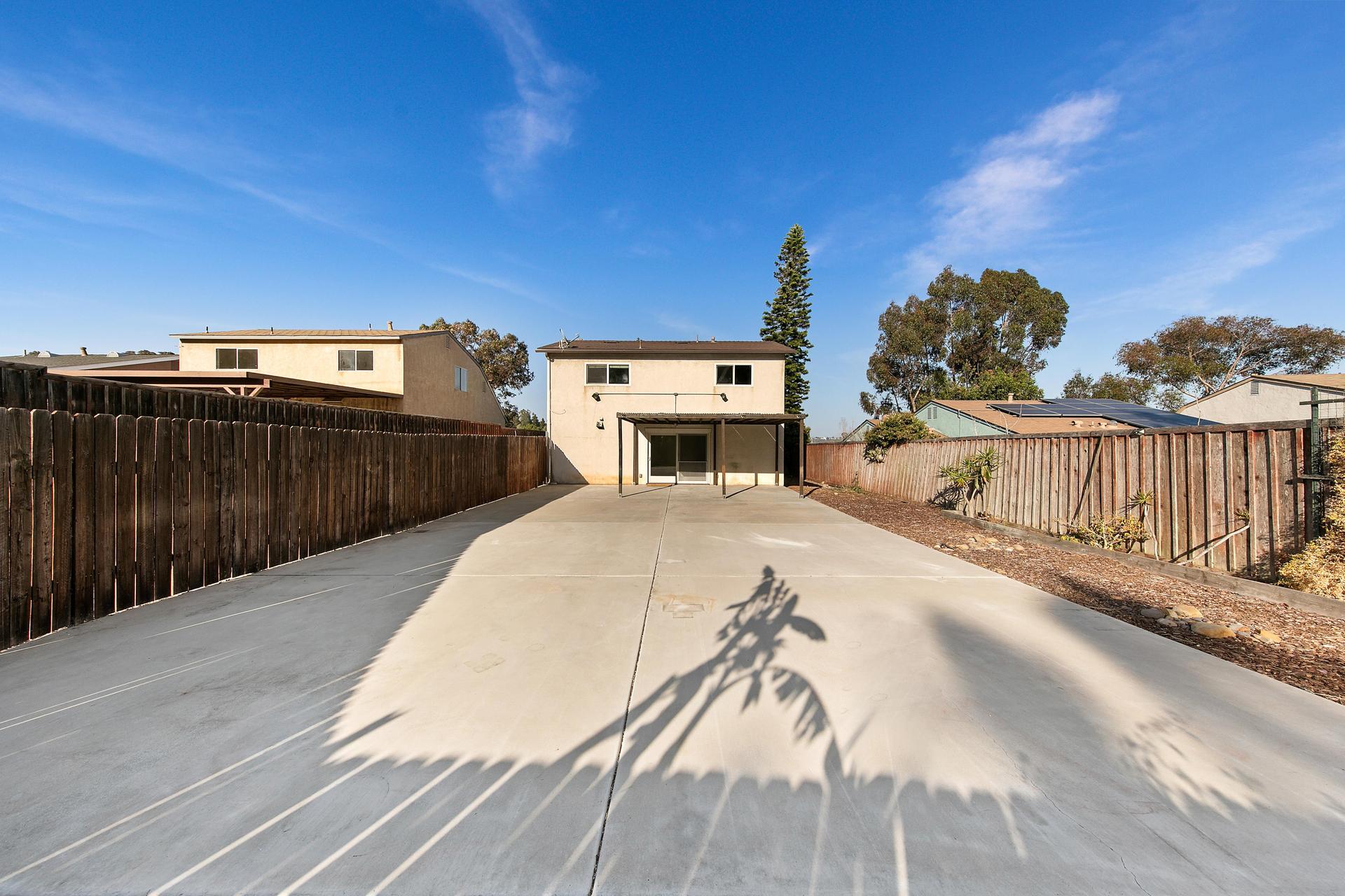 Building Photo - 1754 Hanford Dr