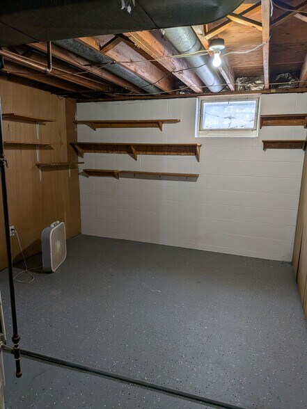 Basement Storage - 2863 Cedar Hill Rd