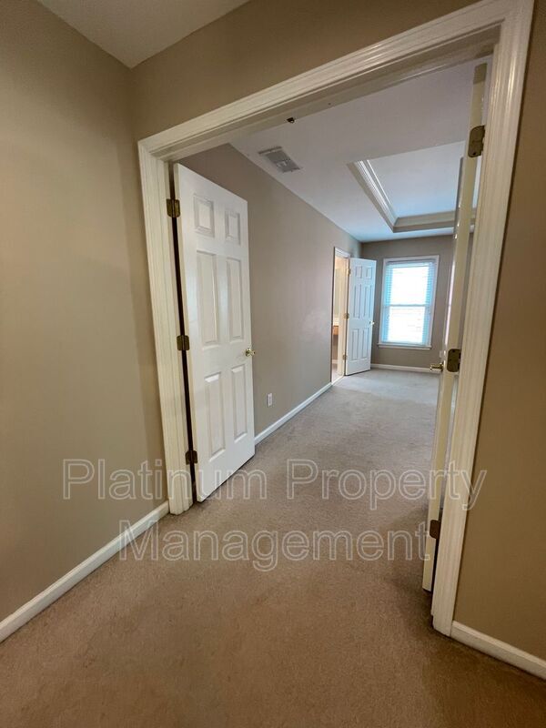 Building Photo - 4916 Durley Ln SE