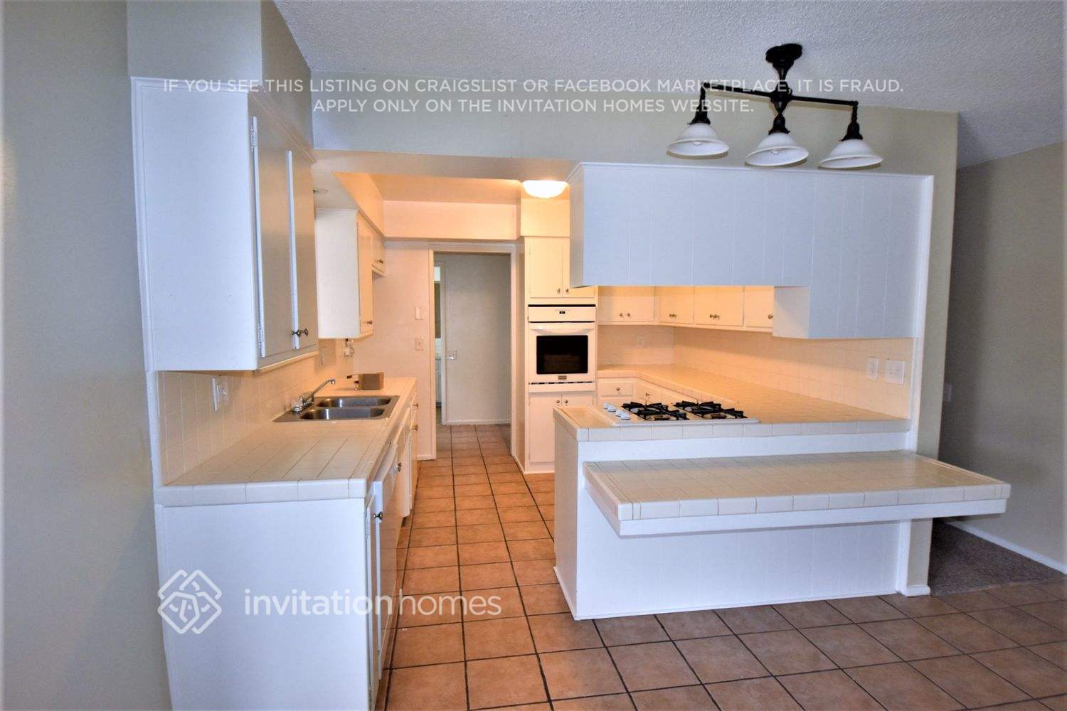 Building Photo - 1105 E 42nd St