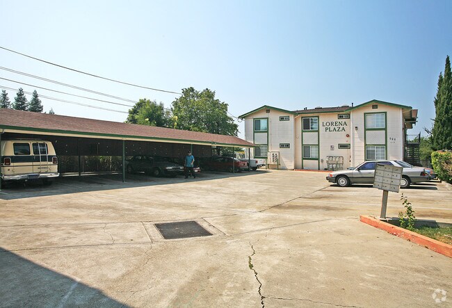 Building Photo - Lorena Plaza