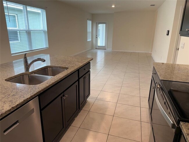 Building Photo - 2626 Angel Fls Dr