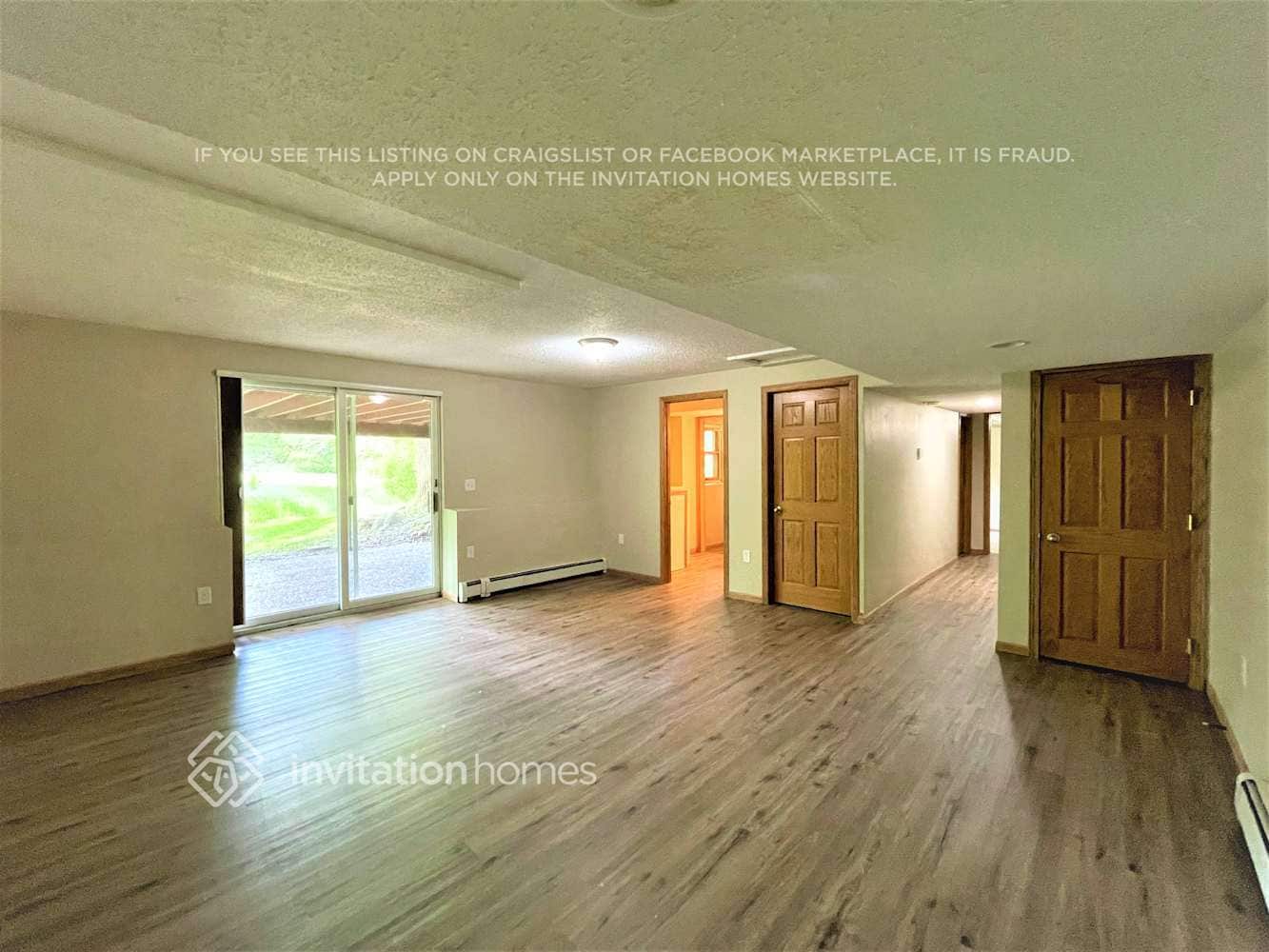 Building Photo - 400 Cimarron Rd
