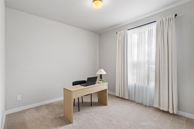 Building Photo - 11620 Comano Dr