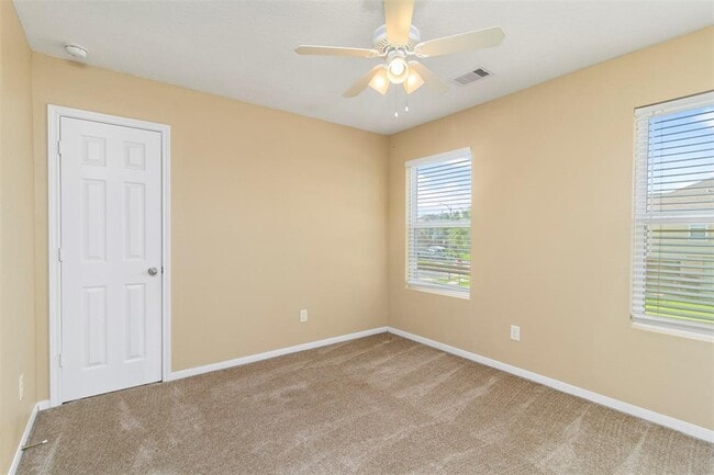 Building Photo - 3318 Apple Dale Dr