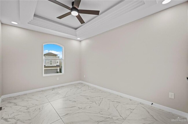 Building Photo - 24 Corales St