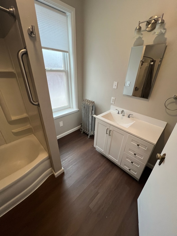 Building Photo - 571 Jefferson St