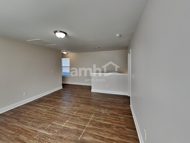 Building Photo - 5226 Tupelo St