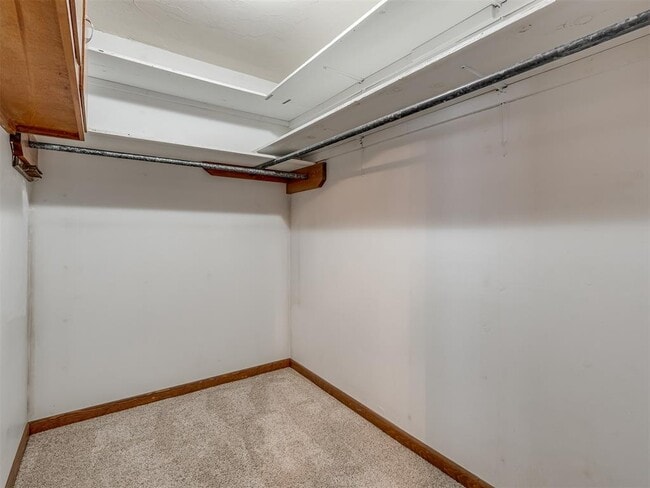 Building Photo - 4701 N Peniel Ave