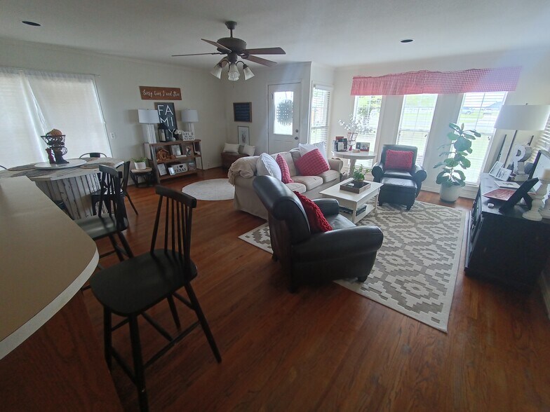 Living Room - 1444 Bledsoe Road