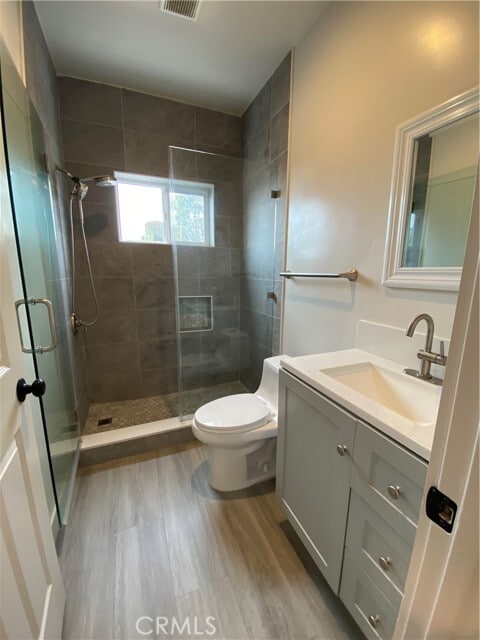 Building Photo - 1653 W Chateau Pl