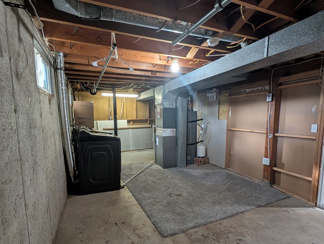 Building Photo - 317 W 930 N