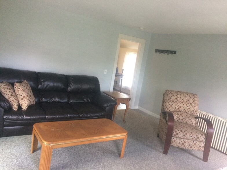 Building Photo - 47 Prospect St