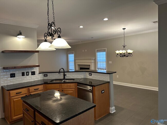 Building Photo - 110 Chelsea Park Row