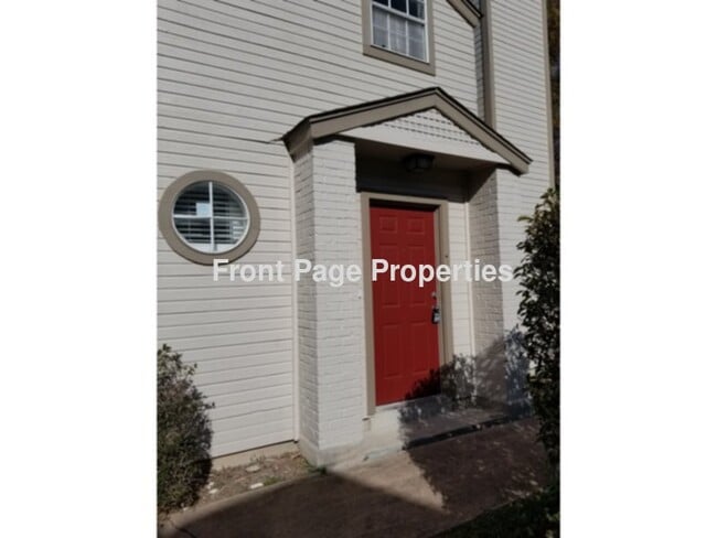 Building Photo - 1306 Danbury Square