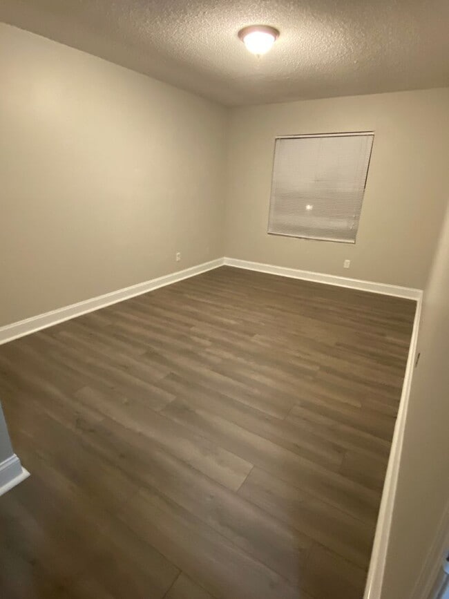 Building Photo - 4252 Pershing Pointe Pl