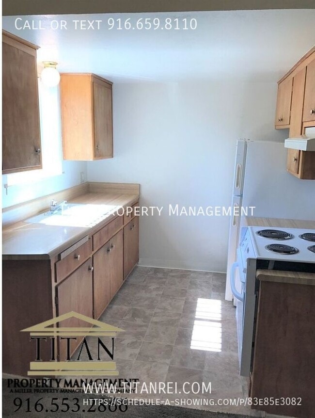 Building Photo - 4400 Greenholme Dr