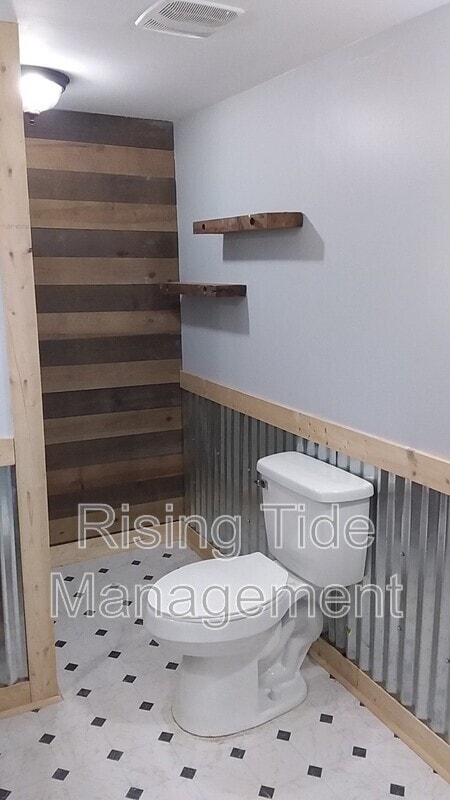 Building Photo - 9321 Silley Dean Rd