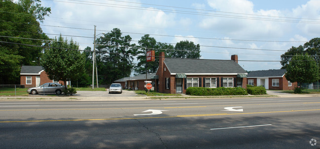 Building Photo - 2109 Ramsey St
