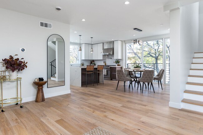 Building Photo - Brand New LUXURY 2026 Construction Homes in Silverlake!