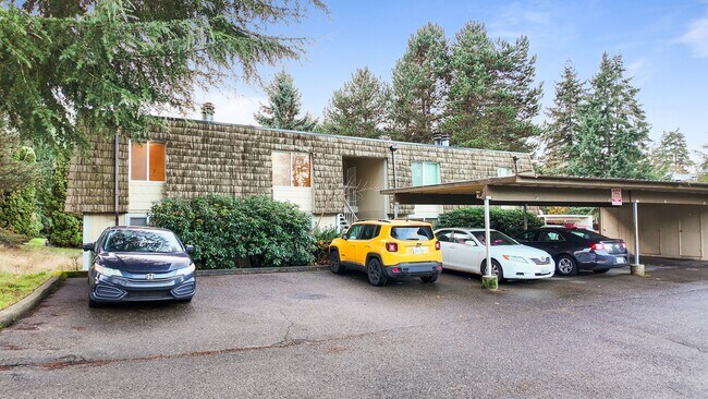 Primary Photo - Spacious Apartment in Cozy Tacoma Neighborhood