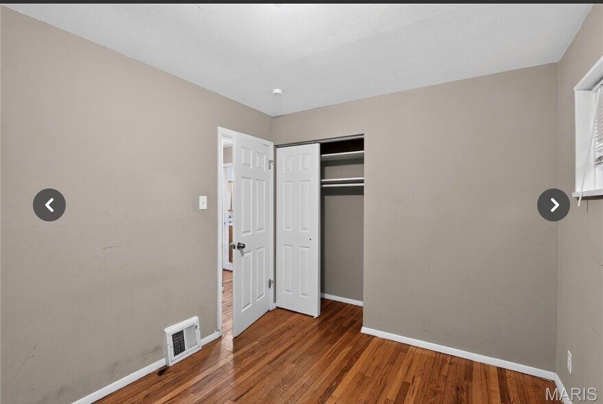 Building Photo - 7744 Ellington Dr