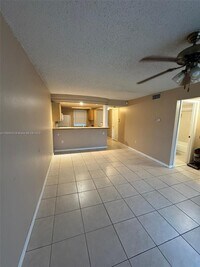 Building Photo - 5040 Terrace Palms Cir