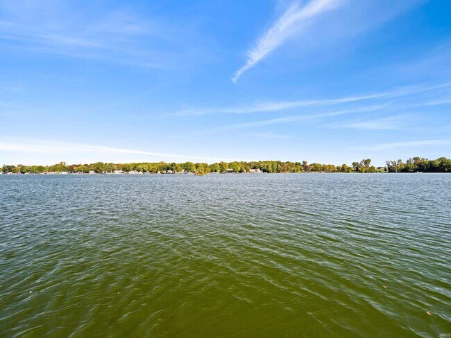 Building Photo - 1905 E 750 S