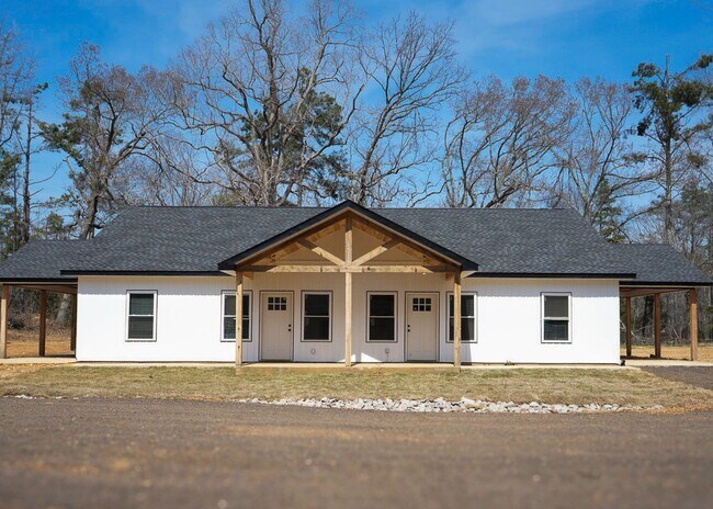 Building Photo - 68 Ted Gran Ln