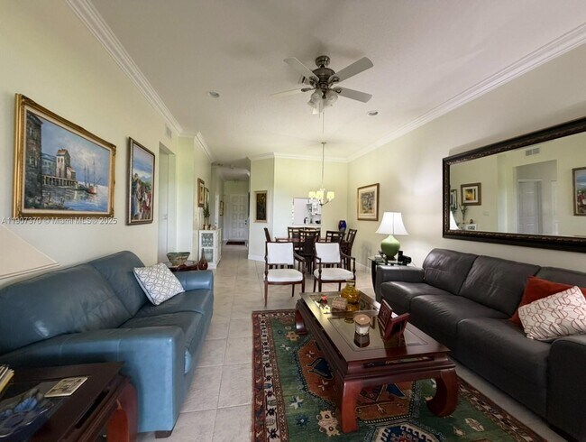 Building Photo - 3172 Fairway Cir