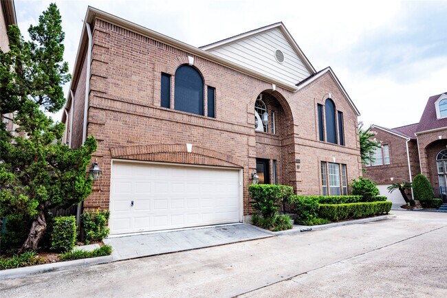 Building Photo - 4744 Post Oak Timber Dr