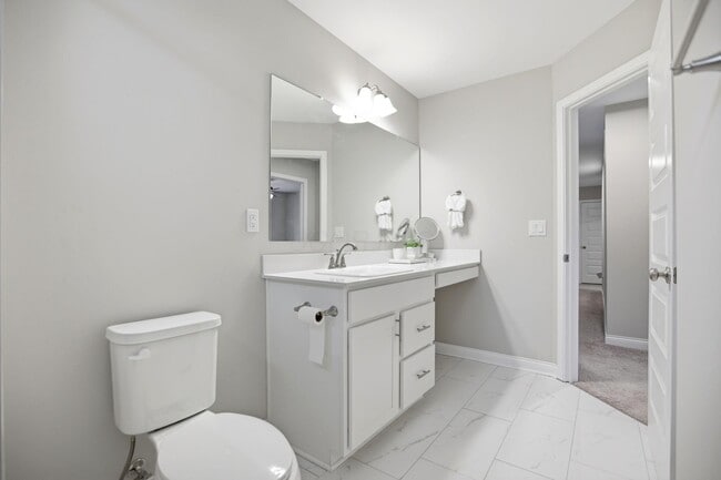Building Photo - 254 Harness Way