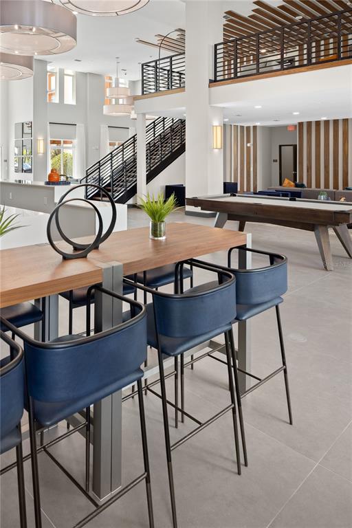 Building Photo - 5256 International Dr